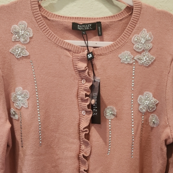 Badgley Mischka Blush Pink Knit Cardigan With Beautiful Embellishments - Picture 2 of 9